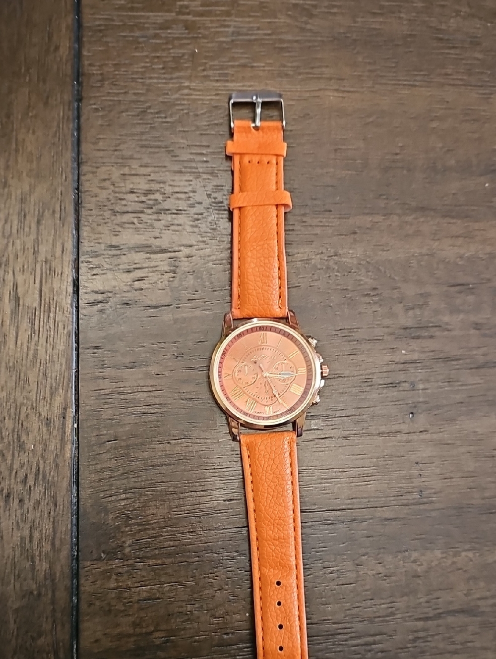 Orange Leather Strap Wristwatch